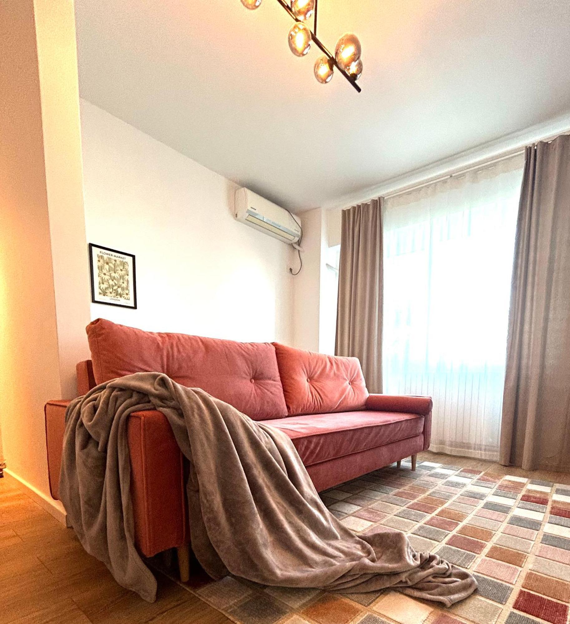 Urban Parkside Retreat Cozy 2-Bed Ap By Metro Apartman Bukarest Kültér fotó